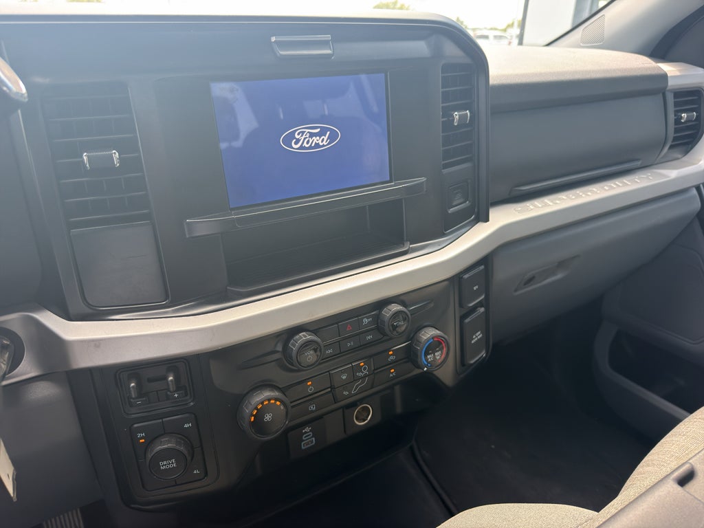 2025 Ford Super Duty F-250 SRW XL