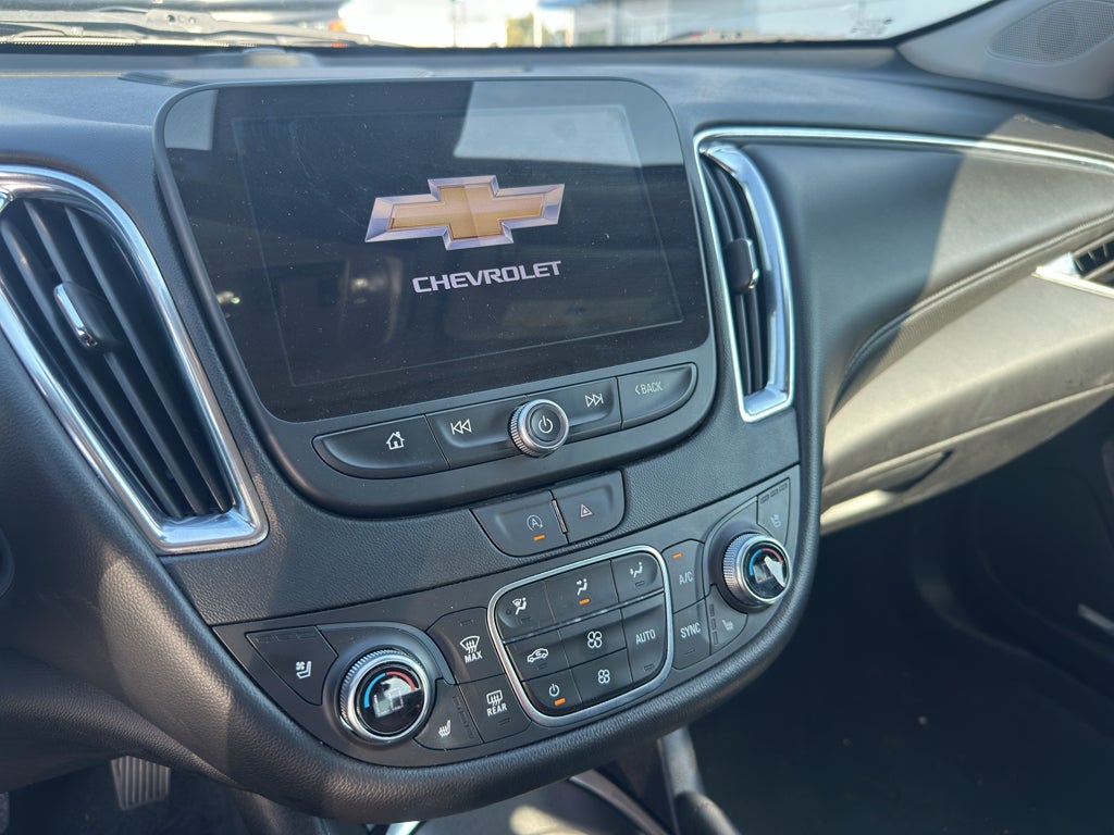 2024 Chevrolet Malibu 2LT