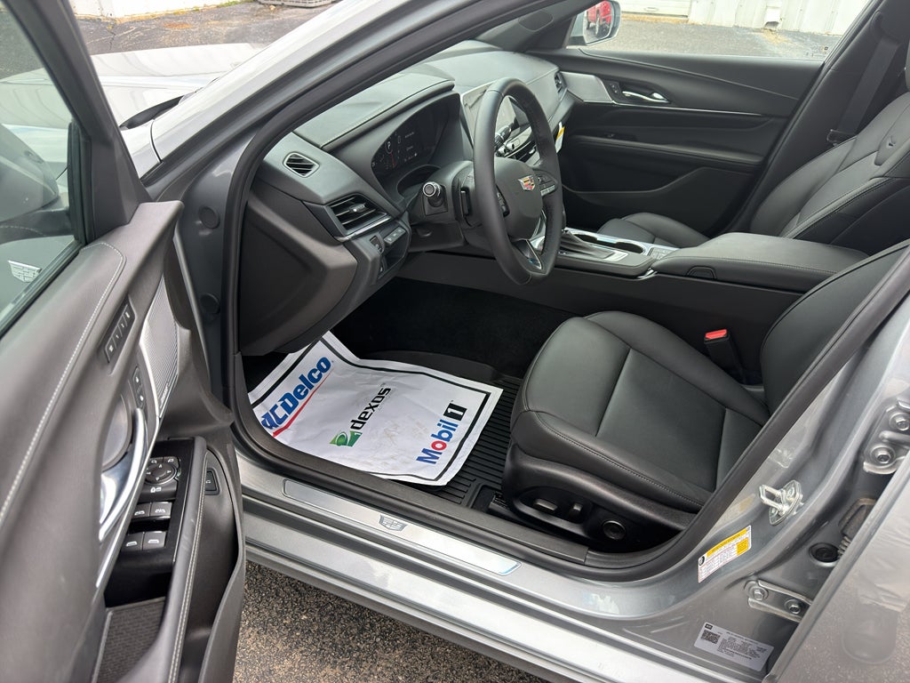 2025 Cadillac CT4 Premium Luxury