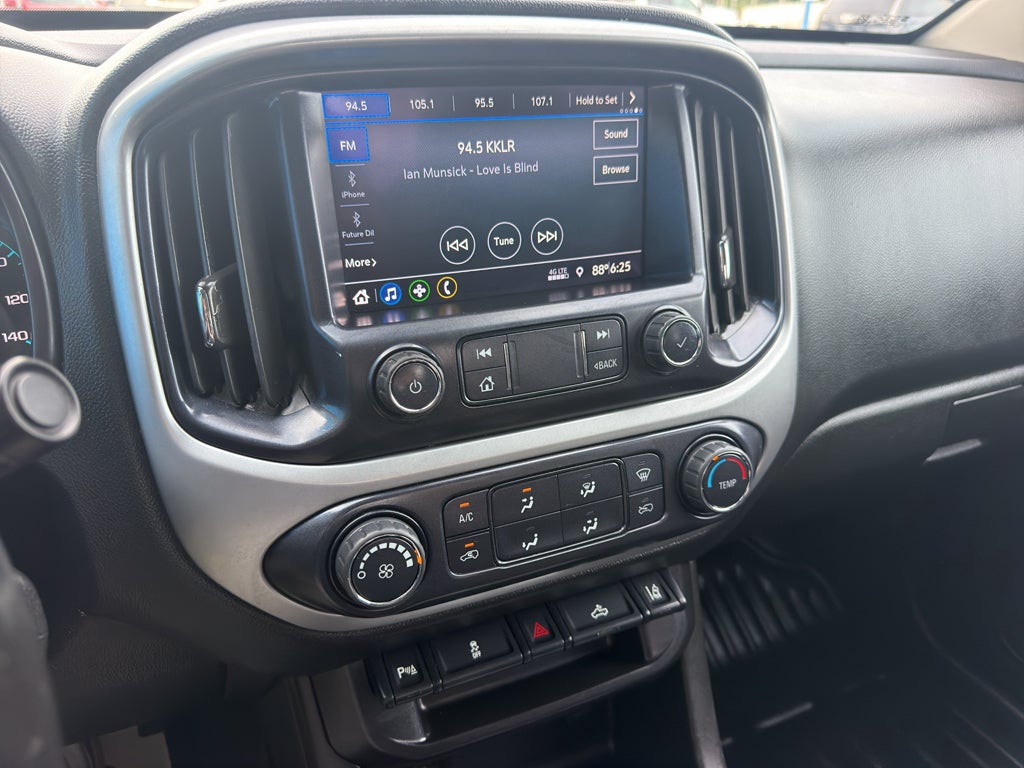 2022 Chevrolet Colorado 2WD LT