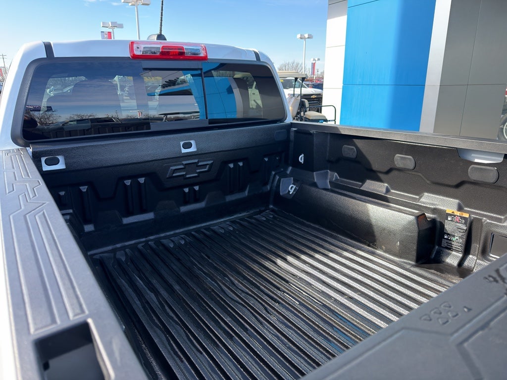 2024 Chevrolet Colorado WT