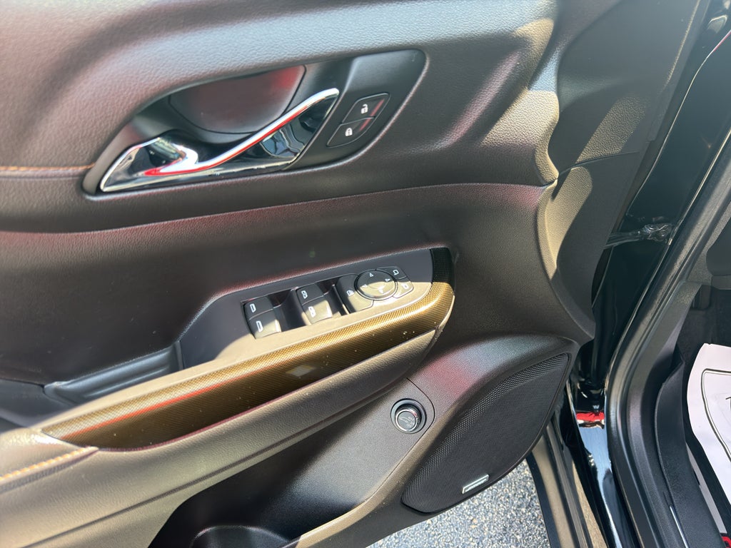 2022 GMC Acadia AT4