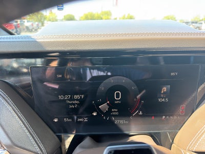 2025 GMC Yukon Elevation