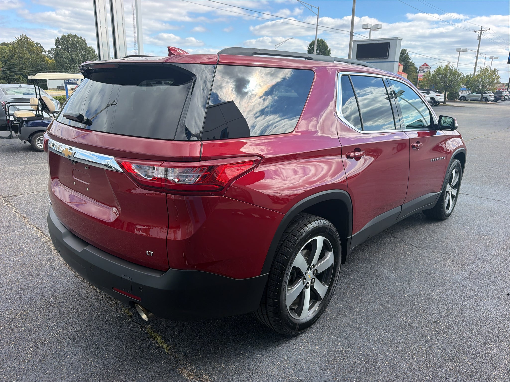 2021 Chevrolet Traverse LT Leather