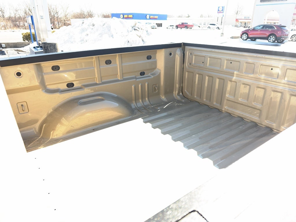 2022 GMC Canyon AT4 - Leather