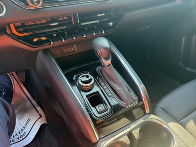 2025 GMC Canyon Elevation