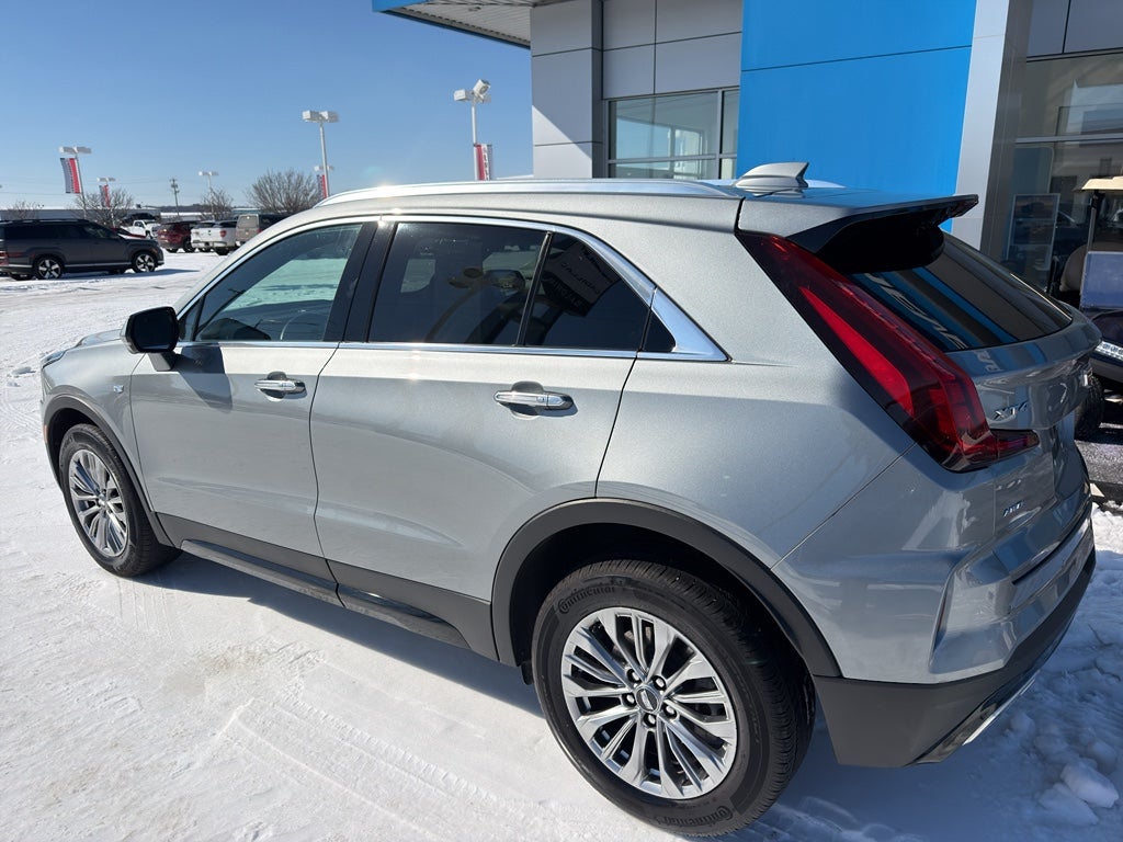 2025 Cadillac XT4 Premium Luxury