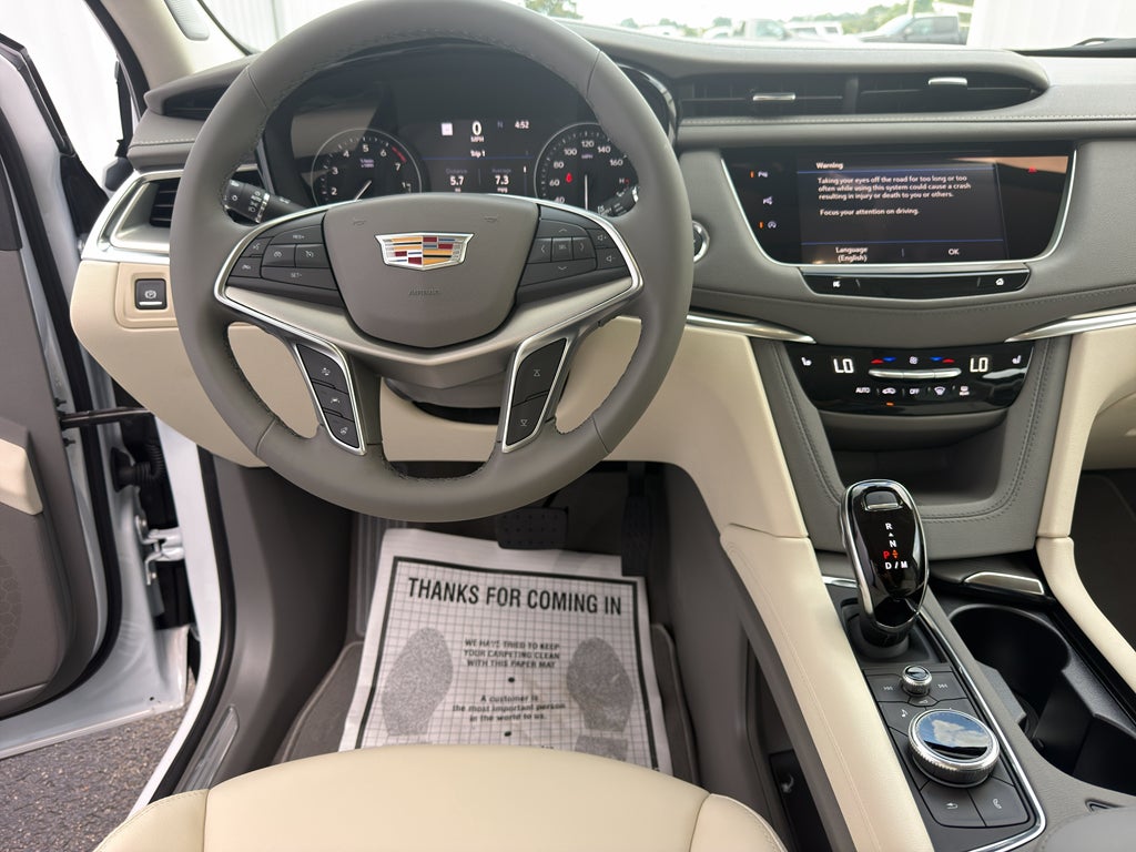 2026 Cadillac XT5 Premium Luxury