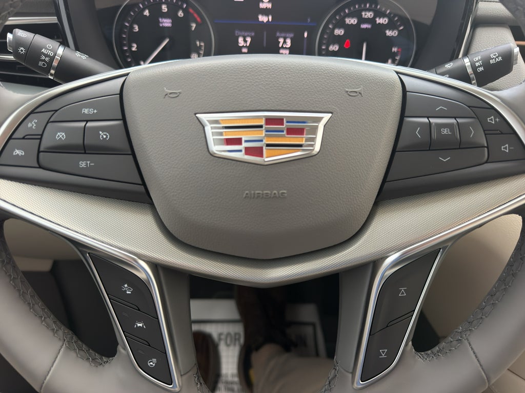 2026 Cadillac XT5 Premium Luxury