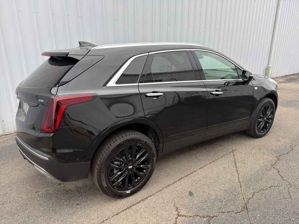2026 Cadillac XT5 Premium Luxury
