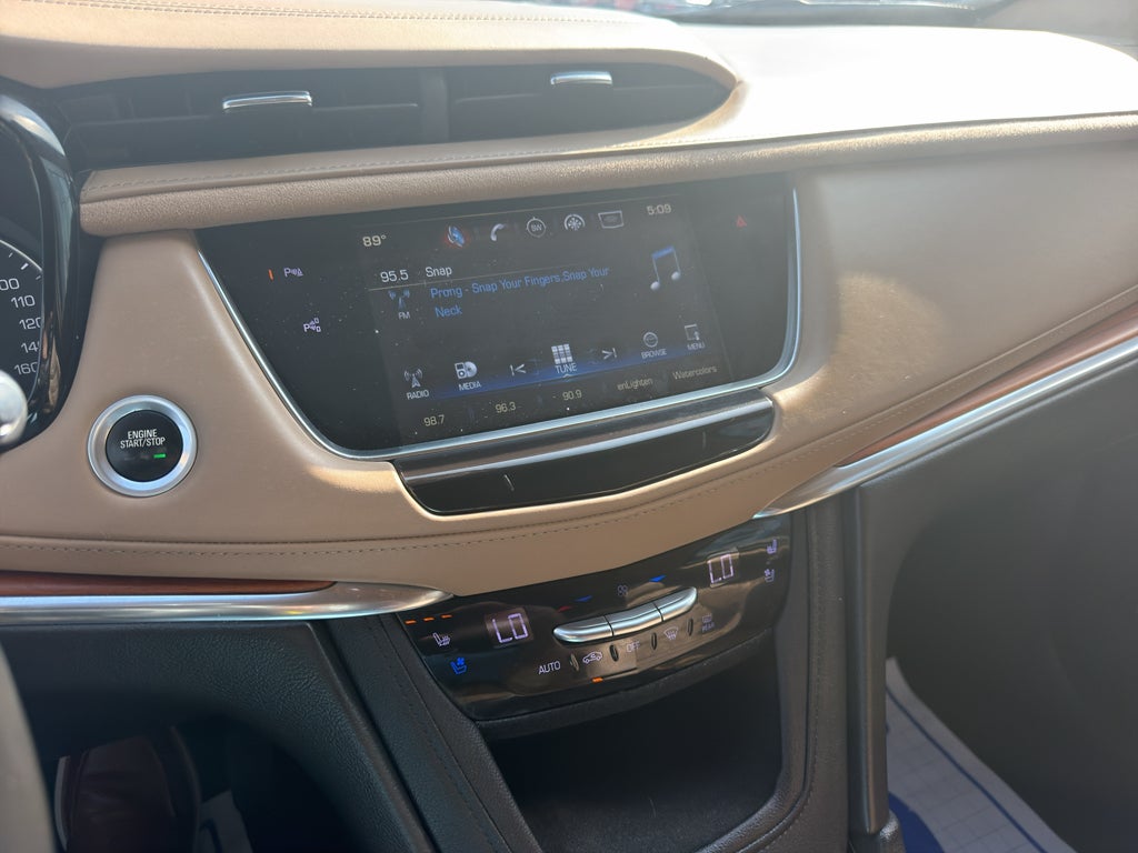 2019 Cadillac XT5 Platinum AWD
