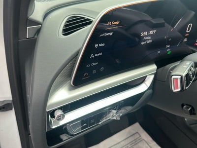 2025 Cadillac LYRIQ Luxury 2