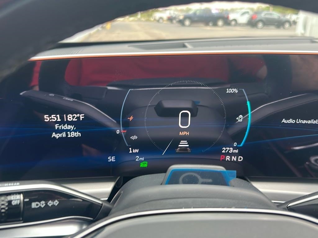 2025 Cadillac LYRIQ Luxury 2