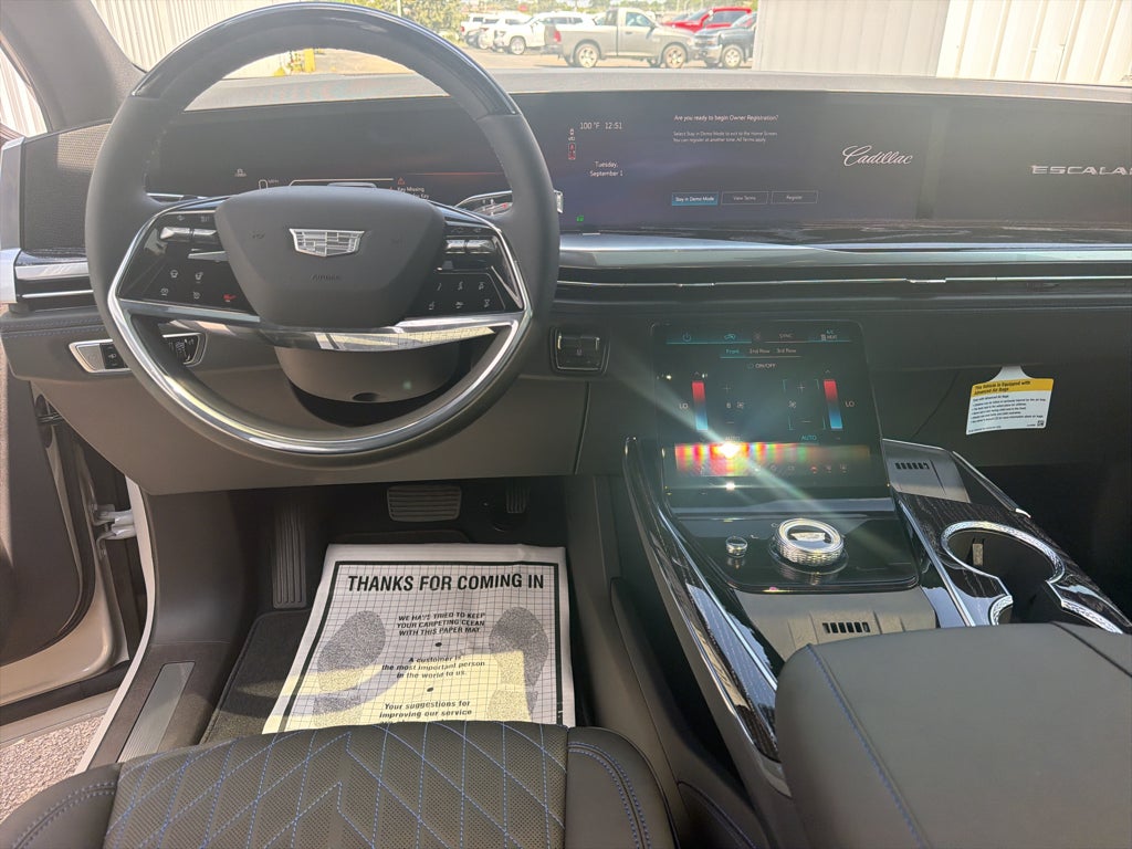 2026 Cadillac ESCALADE IQL Sport