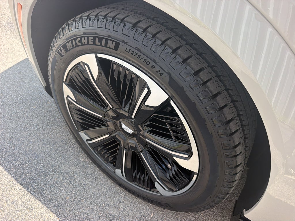 2026 Cadillac ESCALADE IQL Sport