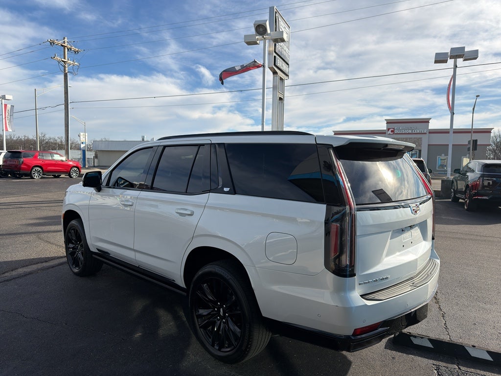 2024 Cadillac Escalade Sport