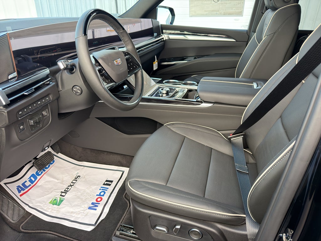2026 Cadillac Escalade Sport - Photo 10
