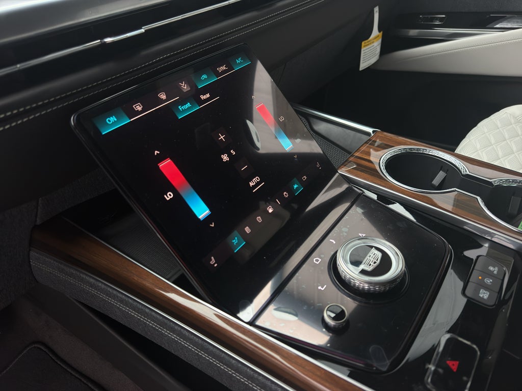 2026 Cadillac Escalade Platinum Sport