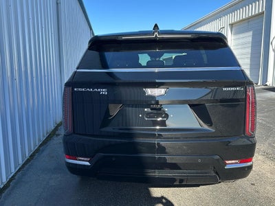 2025 Cadillac ESCALADE IQ Luxury 2