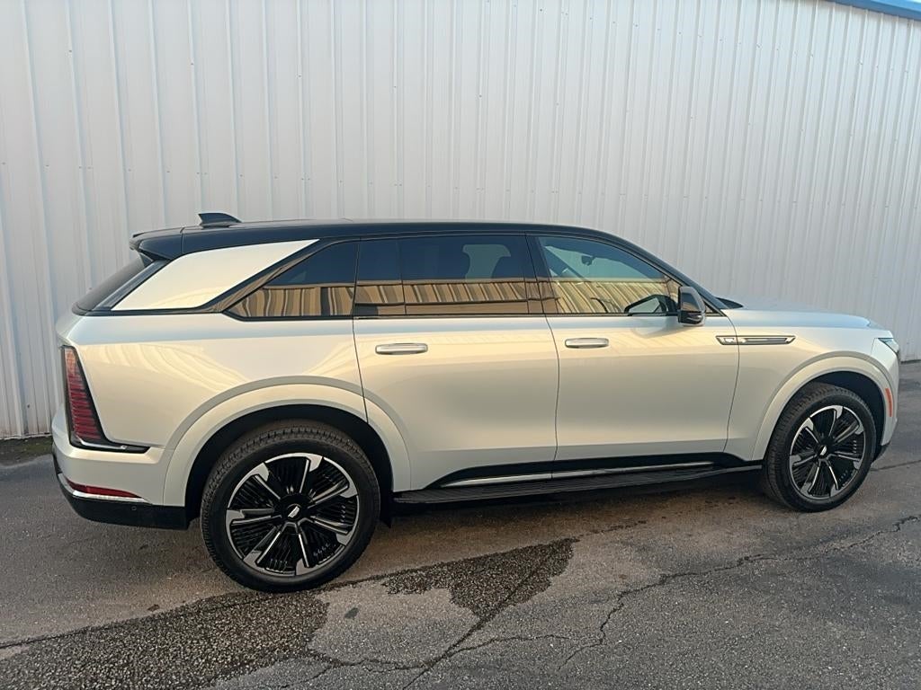 2025 Cadillac ESCALADE IQ Sport 2