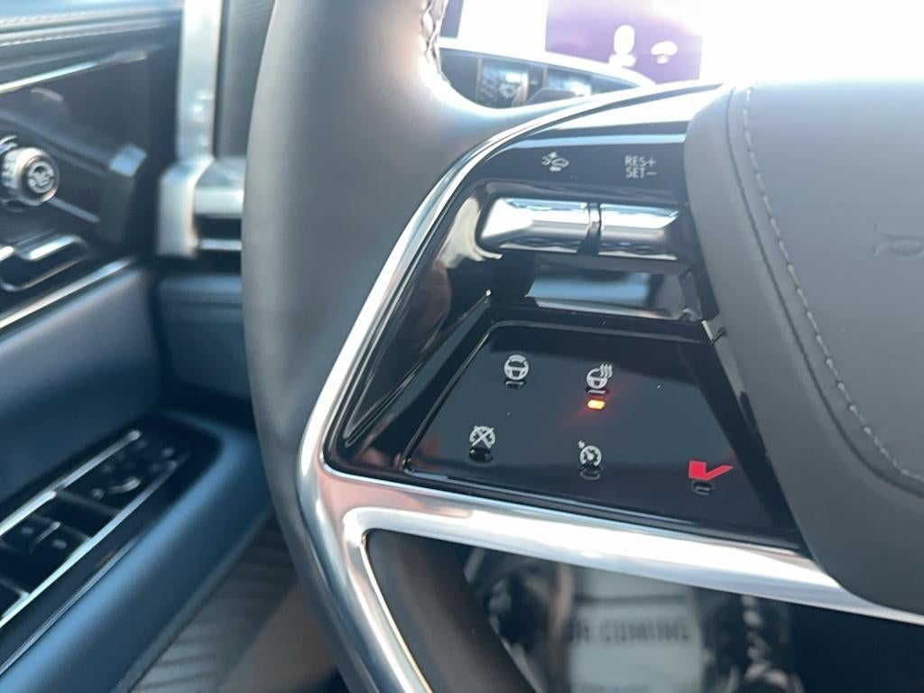 2025 Cadillac ESCALADE IQ Sport 2