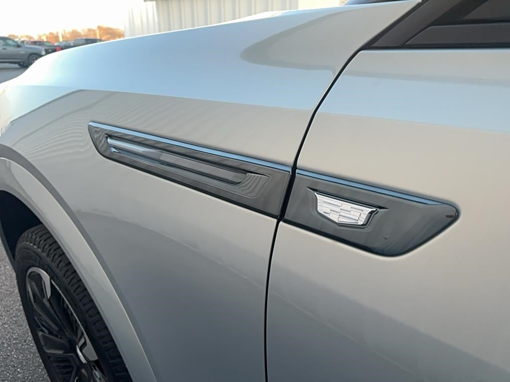 2025 Cadillac ESCALADE IQ Sport 2