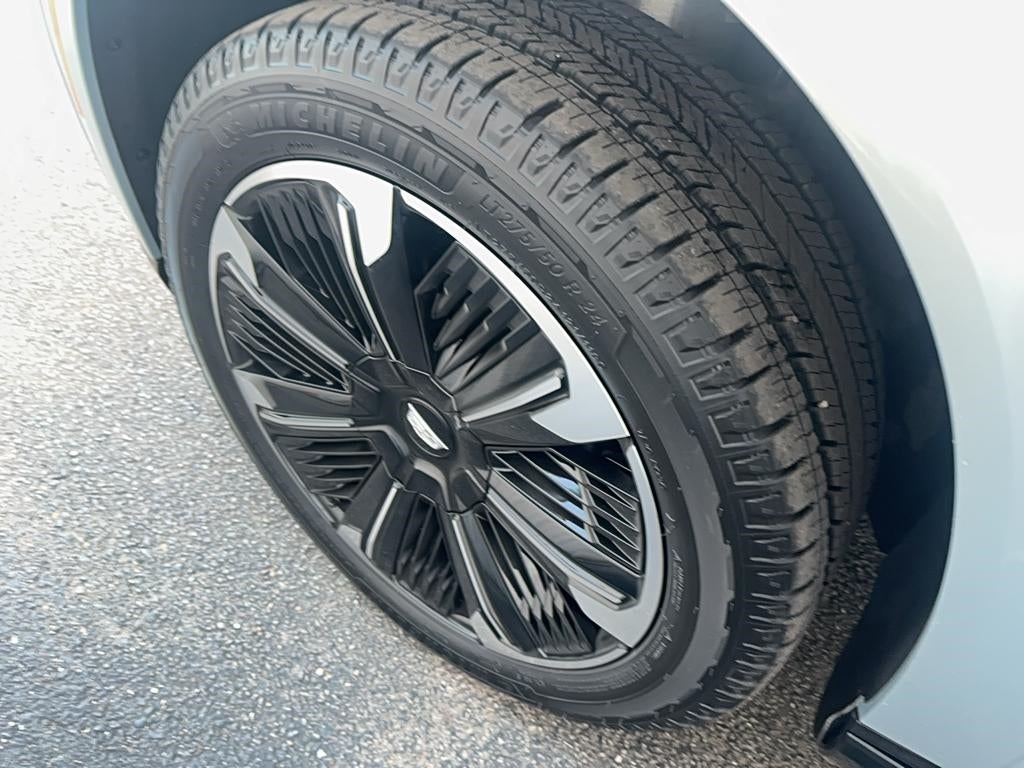 2025 Cadillac ESCALADE IQ Sport 2