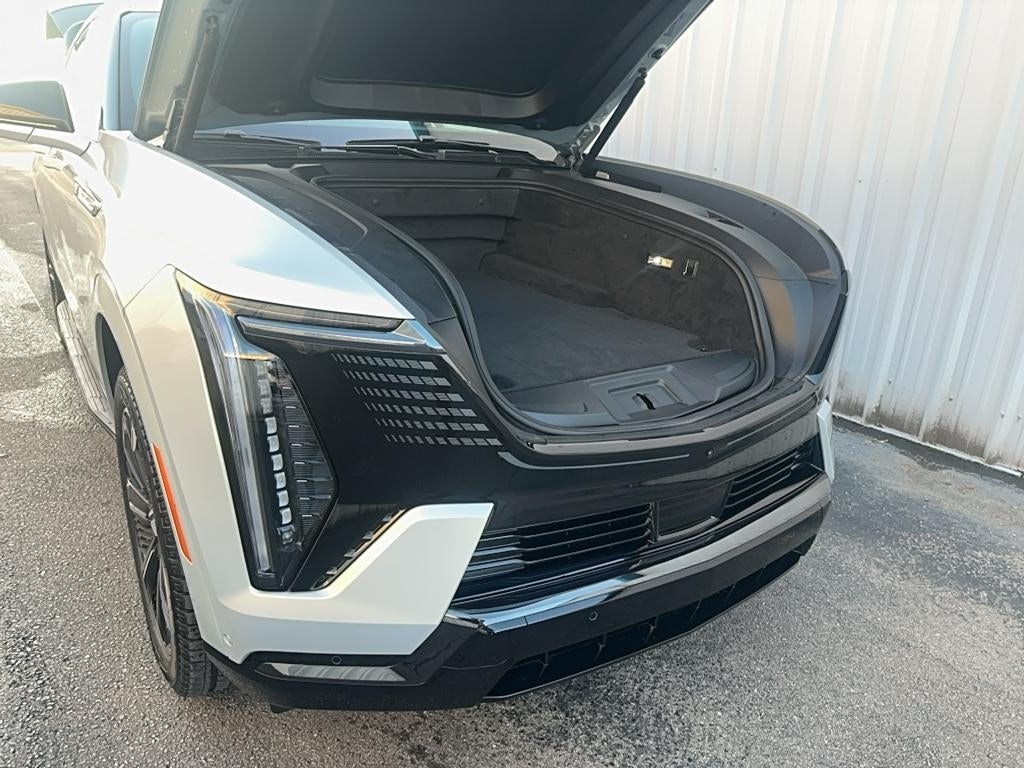 2025 Cadillac ESCALADE IQ Sport 2