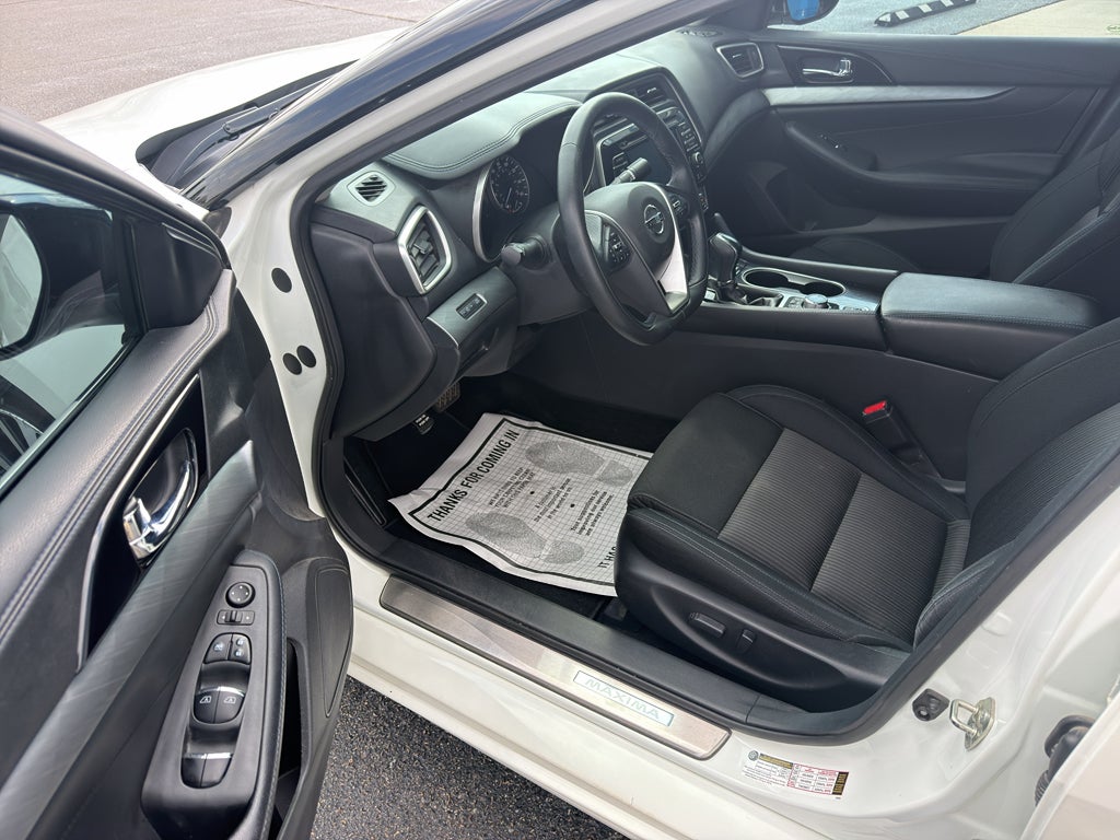 2018 Nissan Maxima S