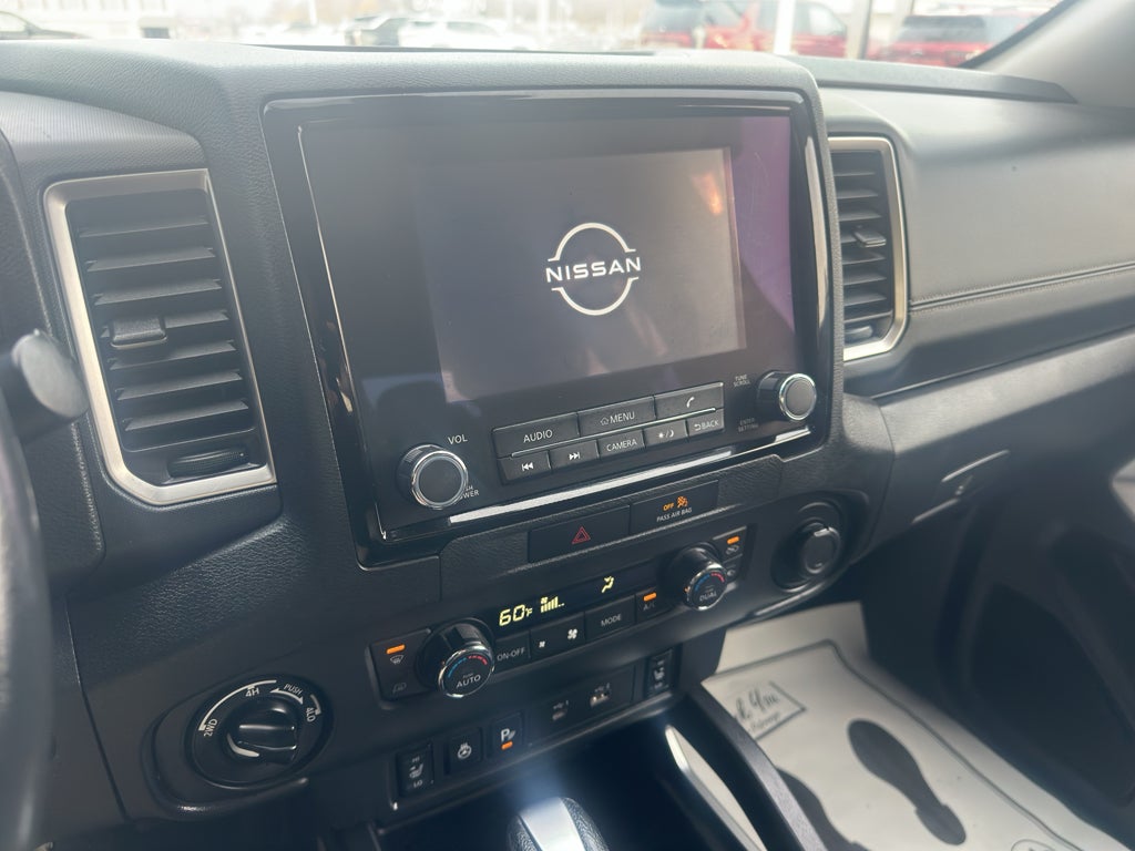 2023 Nissan Frontier SV