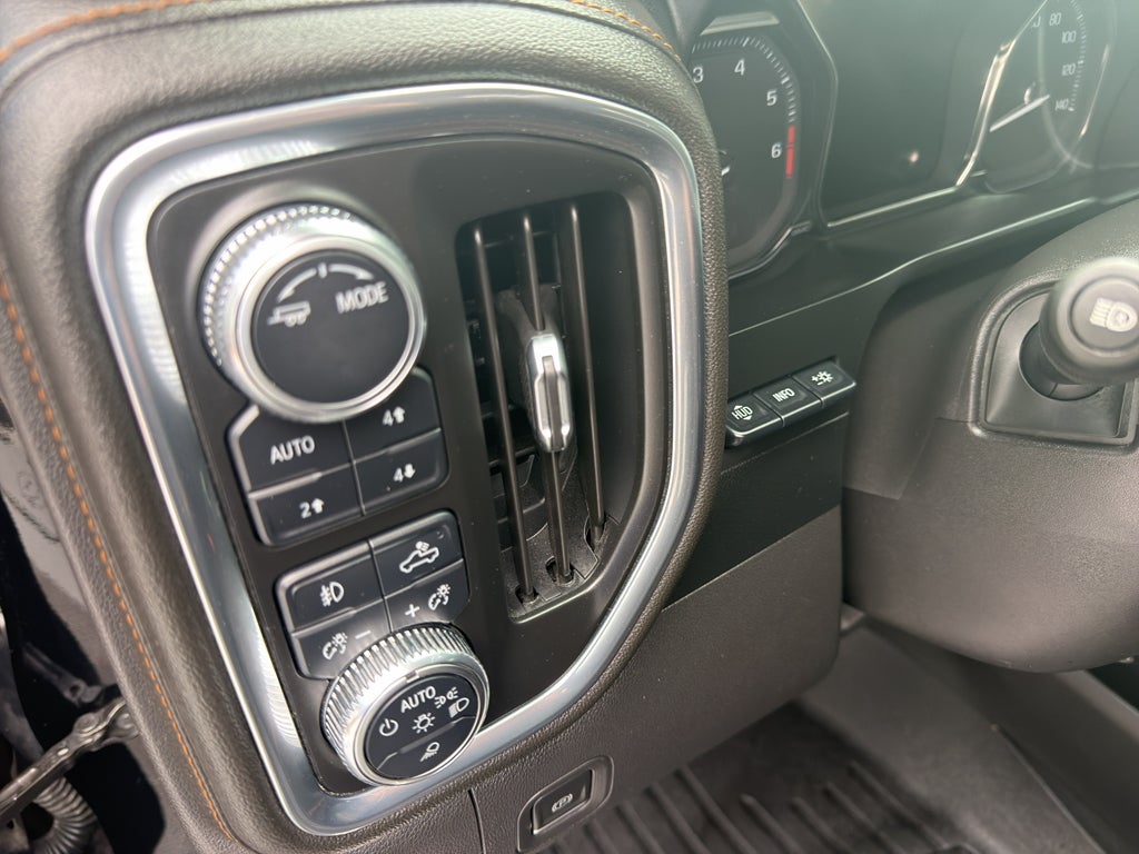 2022 GMC Sierra 1500 Limited AT4