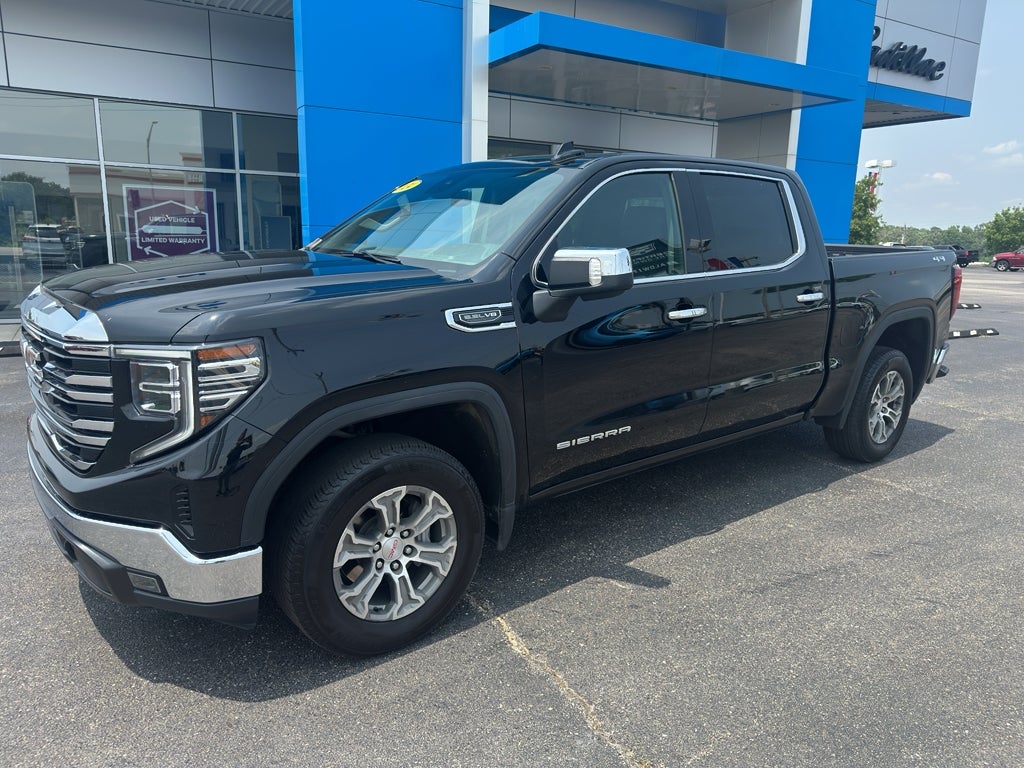 2024 GMC Sierra 1500 SLT