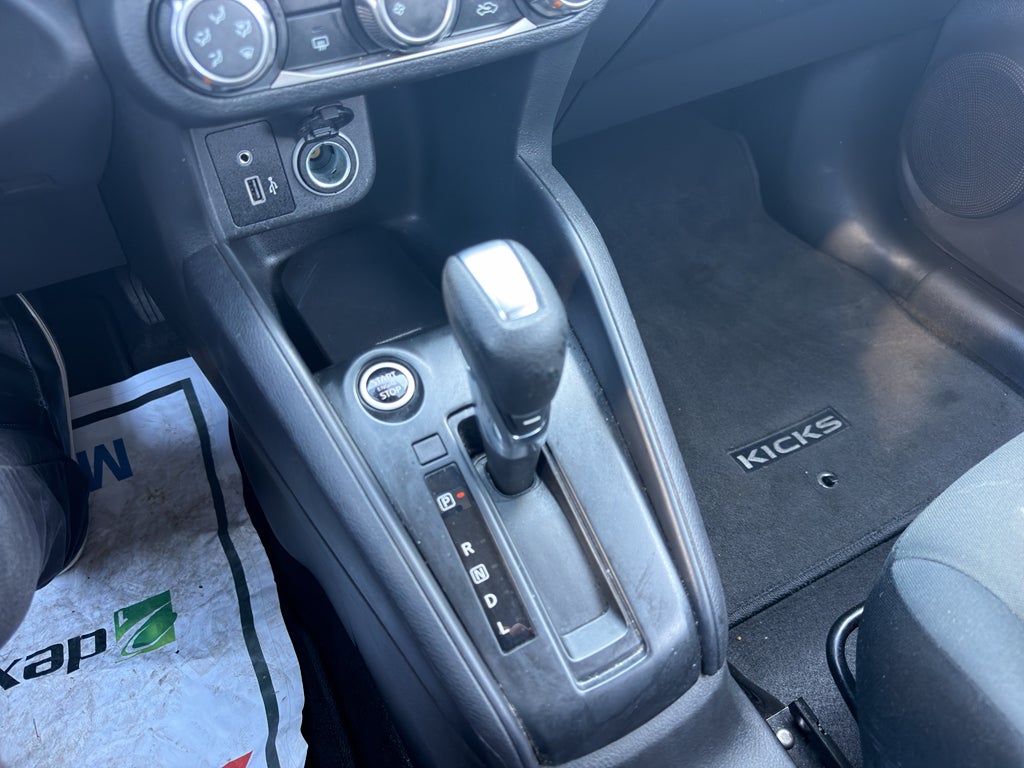 2024 Nissan Kicks S