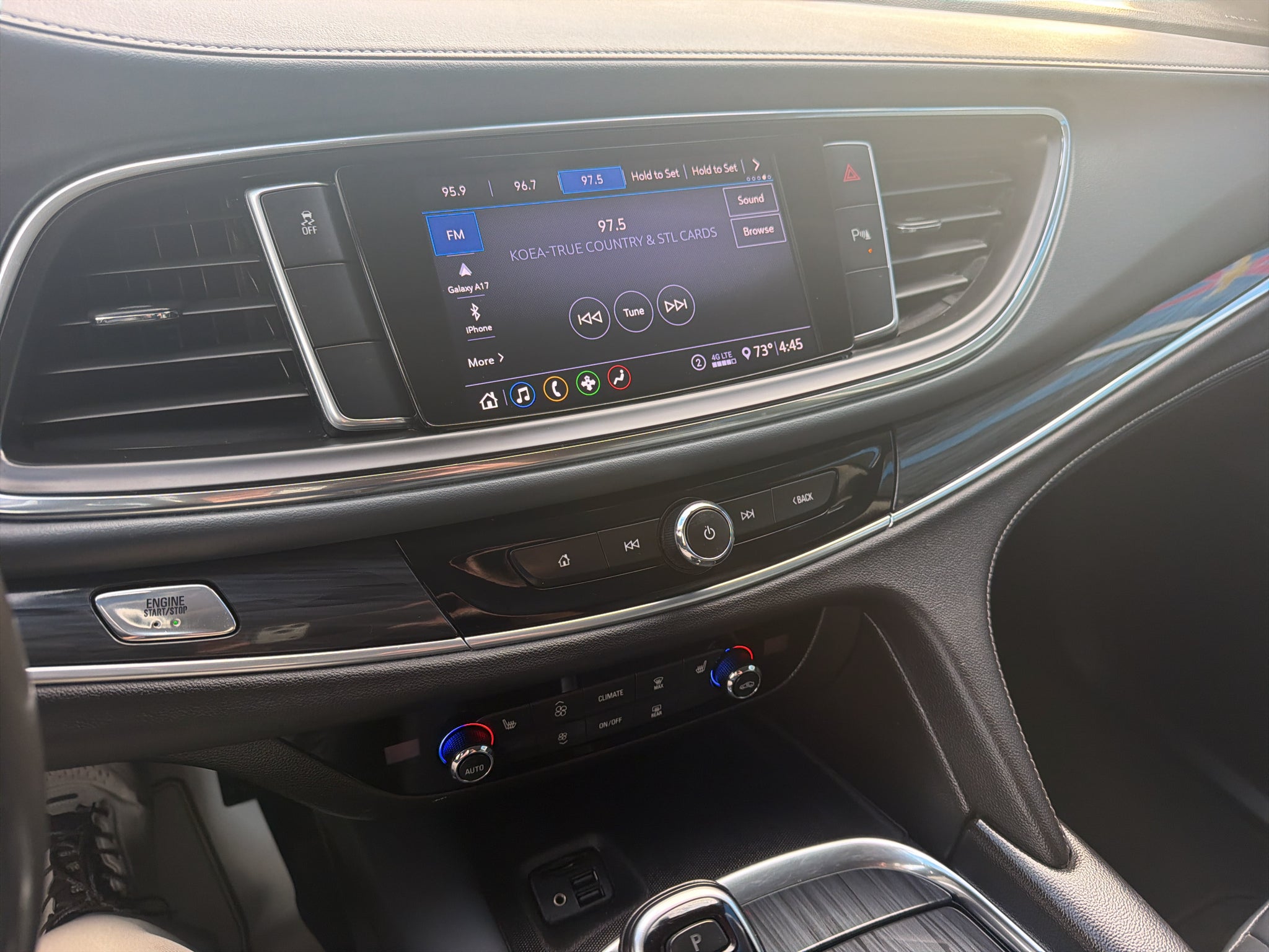 2021 Buick Enclave Essence