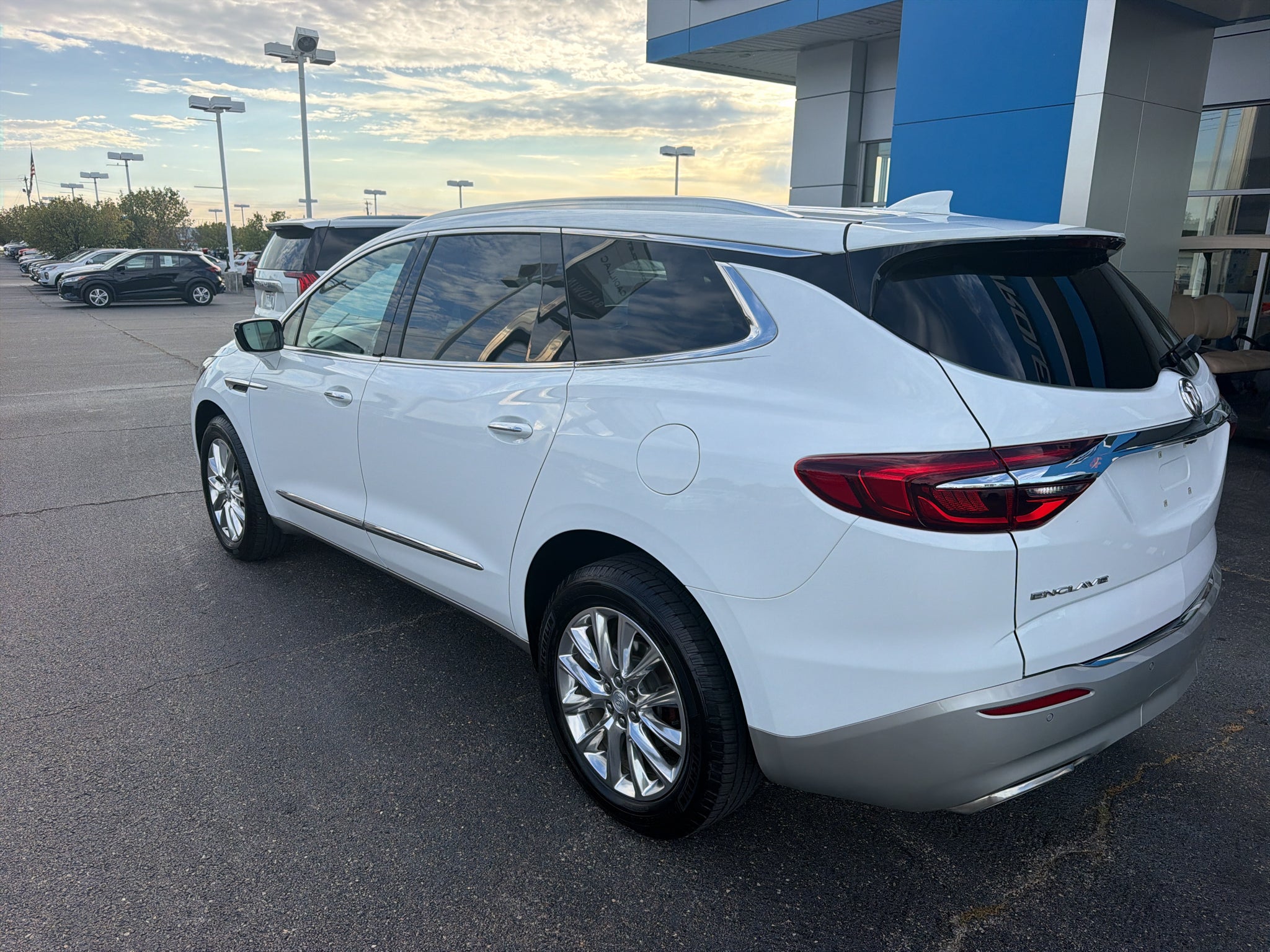 2021 Buick Enclave Essence