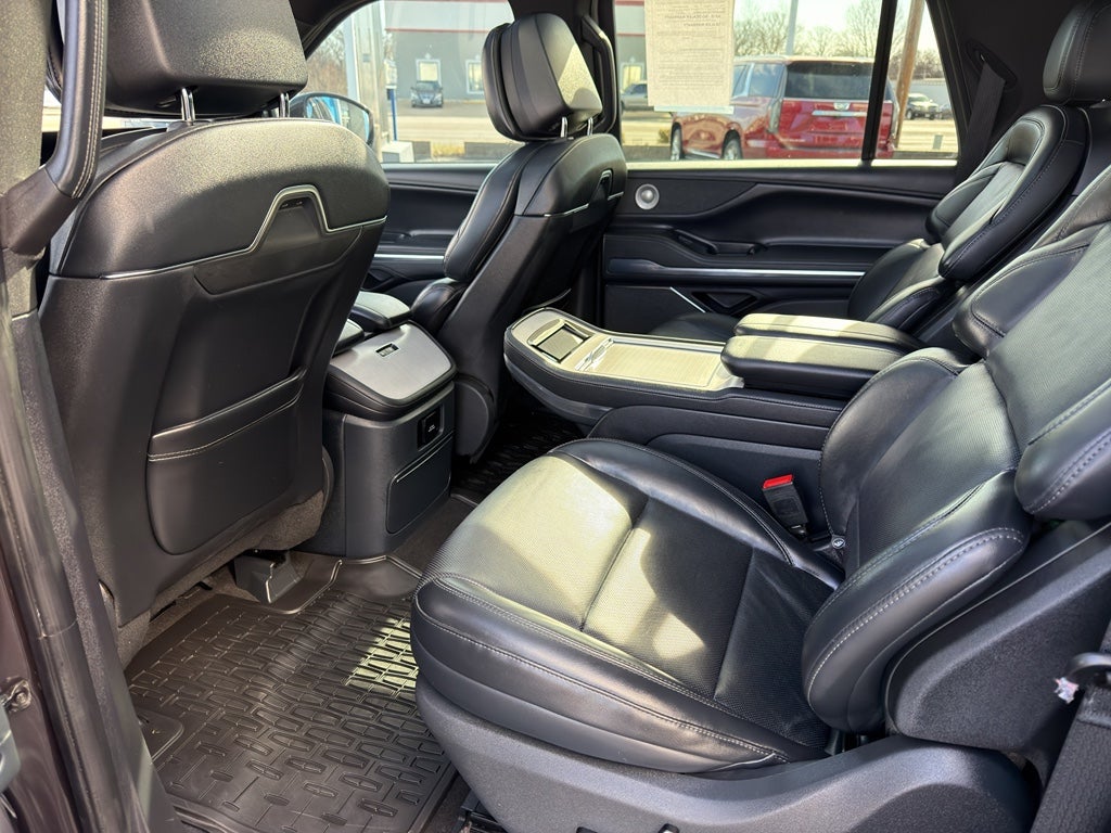 2025 Lincoln Navigator L Reserve