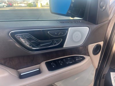 2022 Lincoln Navigator L Reserve