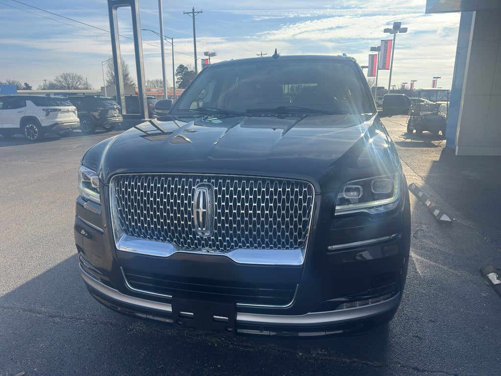 2022 Lincoln Navigator L Reserve