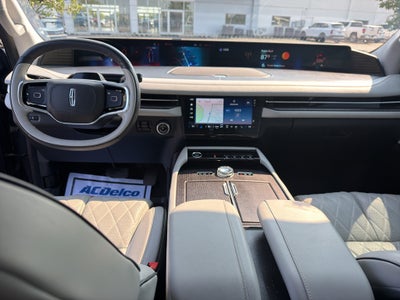 2025 Lincoln Navigator L Black Label