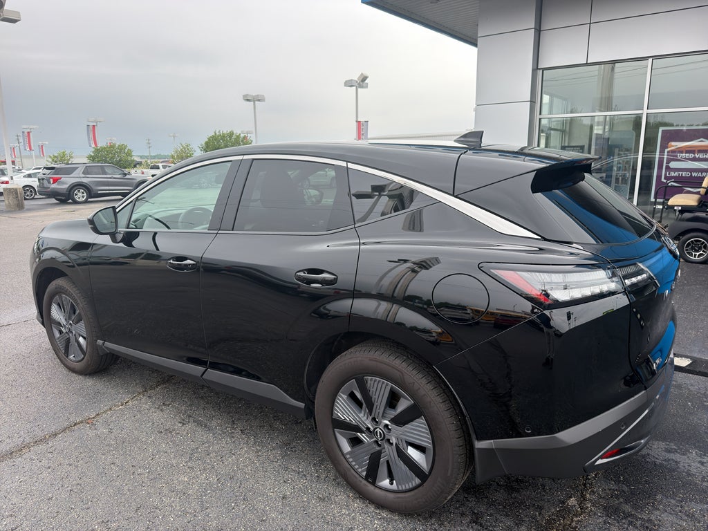2025 Nissan Murano SL