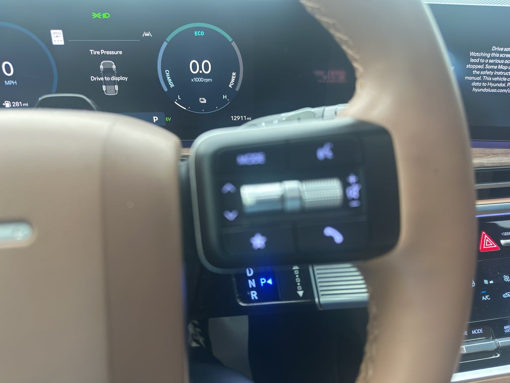 2025 Hyundai Santa Fe Hybrid Limited