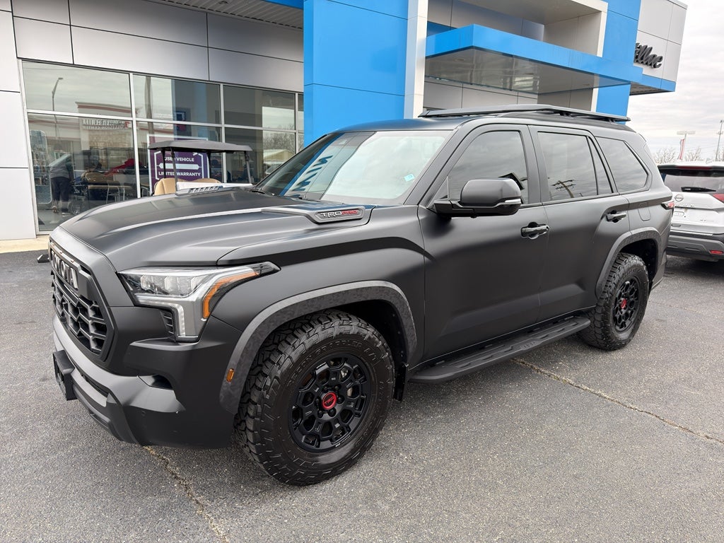 2024 Toyota Sequoia SR5