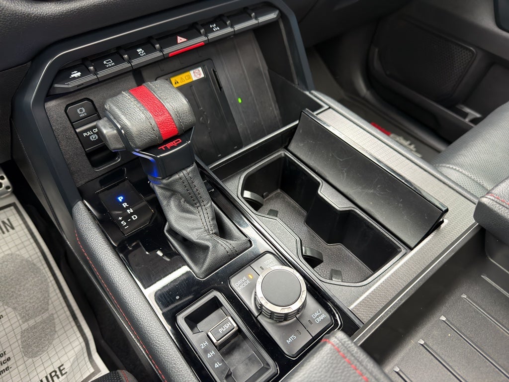 2024 Toyota Sequoia SR5