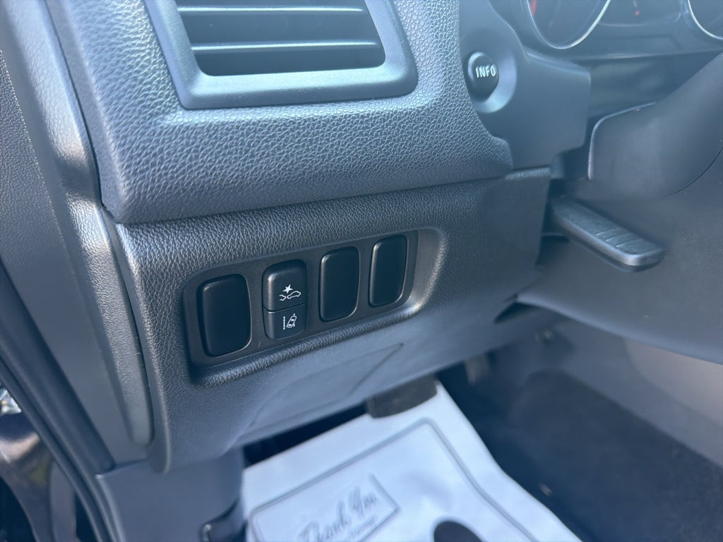2024 Mitsubishi Outlander Sport S