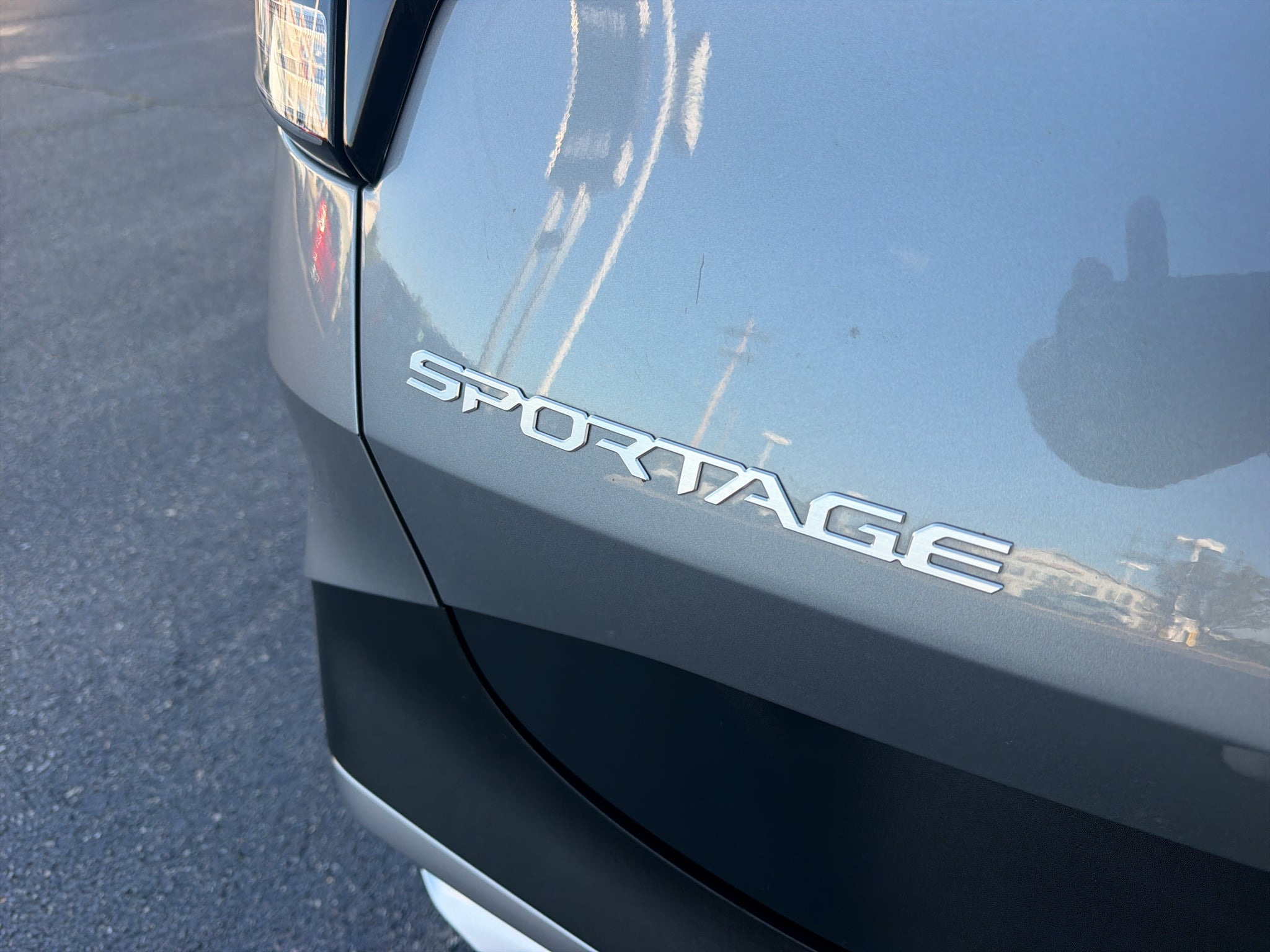 2023 Kia Sportage Hybrid LX