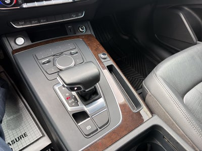 2019 Audi Q5 Premium