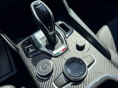2024 Alfa Romeo Giulia Quadrifoglio